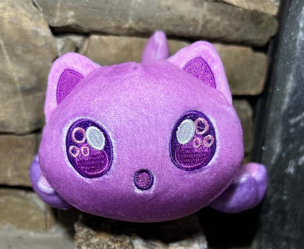 Aphmau Purple MeeMeows Mystery Plush Litter 5 Under The Sea Octopus Cat